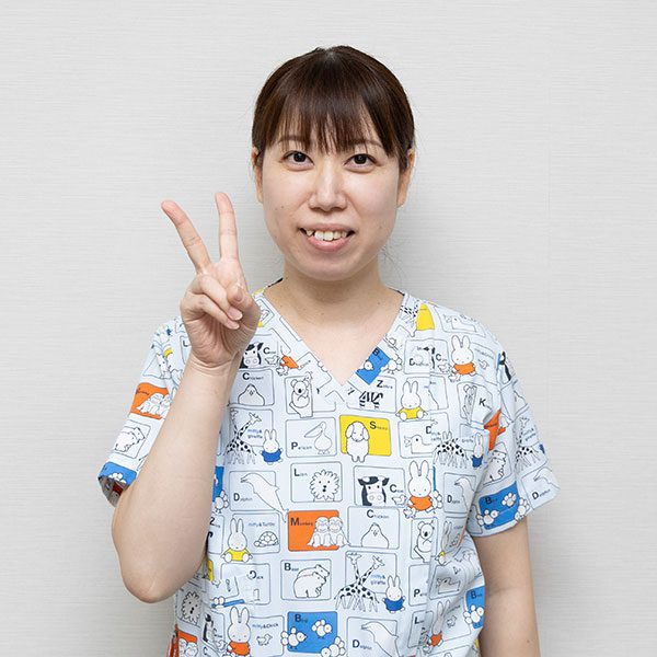 山根 恵
